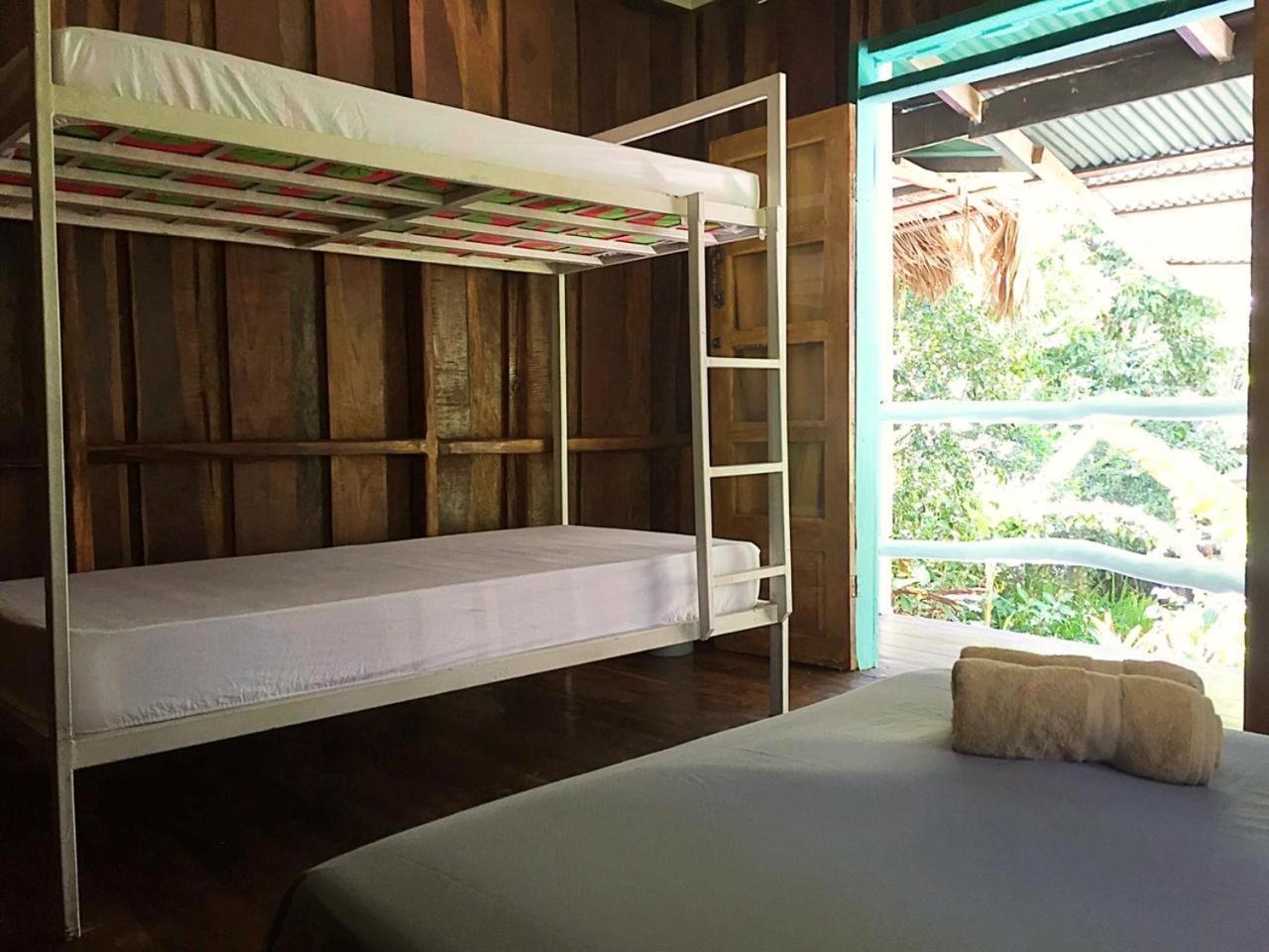 Madre Selva Hostel Puerto Viejo de Talamanca Buitenkant foto