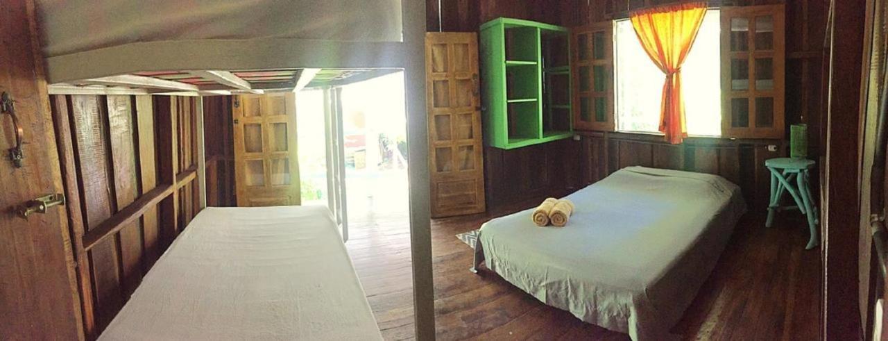 Madre Selva Hostel Puerto Viejo de Talamanca Buitenkant foto