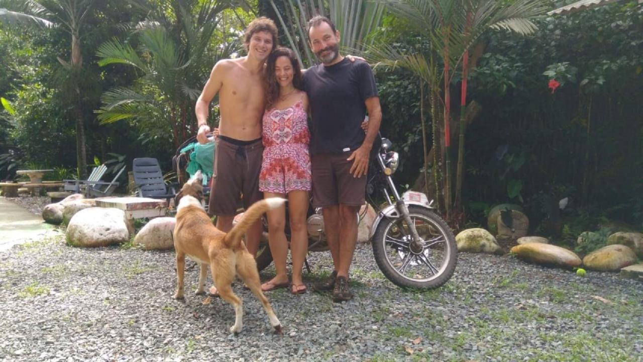 Madre Selva Hostel Puerto Viejo de Talamanca Buitenkant foto